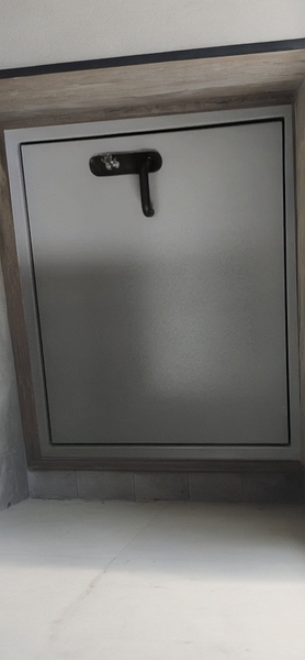 Огнестойкий люк Огнестойкий люк